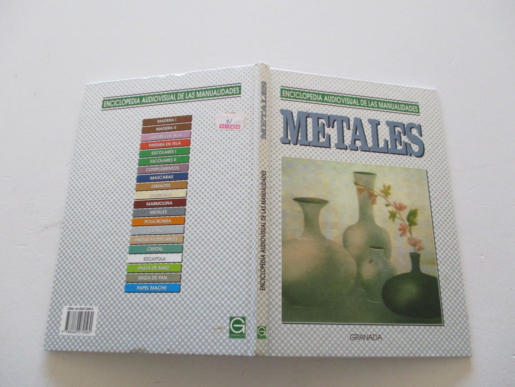 Enciclopedia de las manualidades book