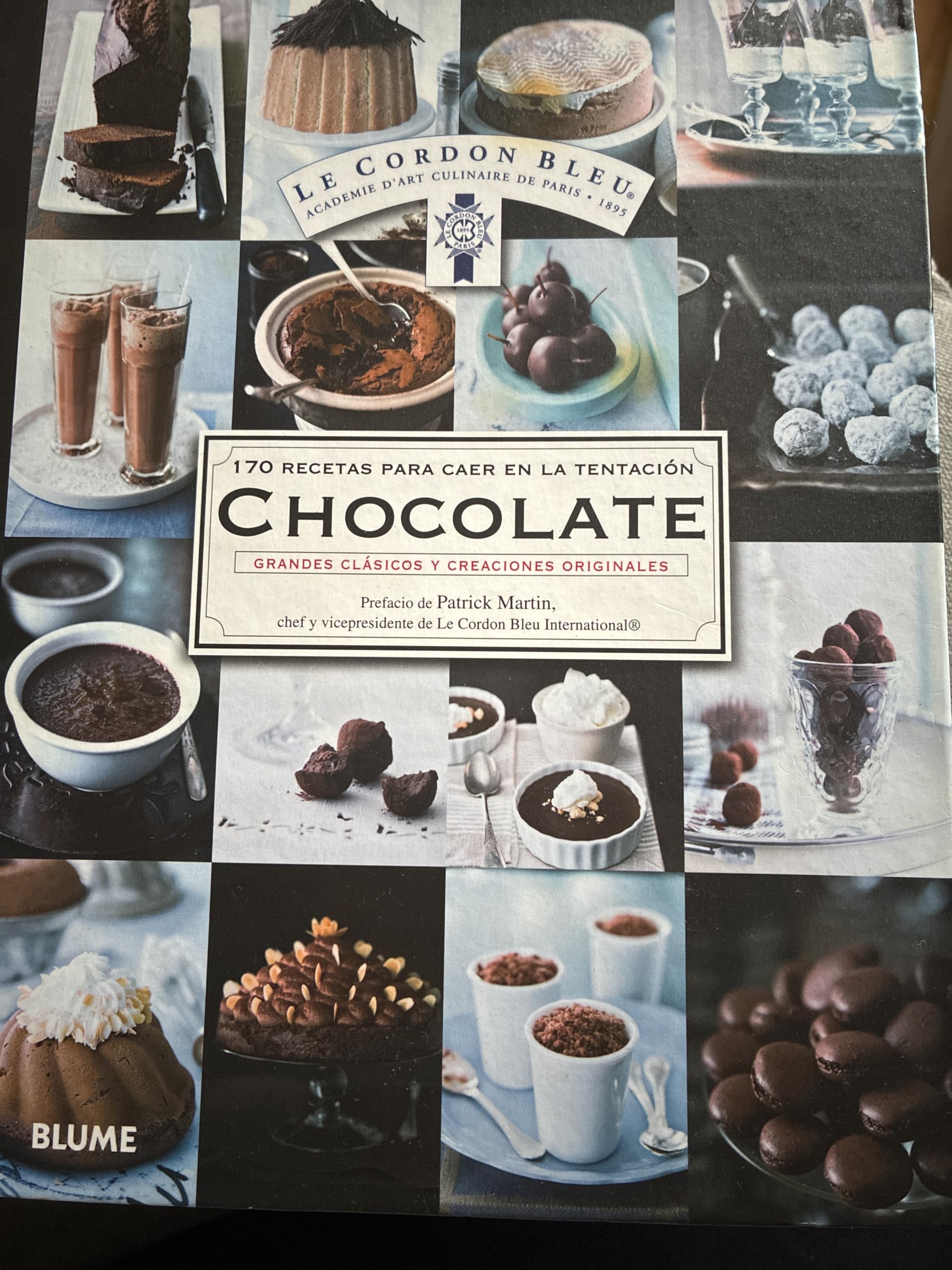 CHOCOLATE. 170 RECETASPARA CAER EN LA TENTACIÓN Books