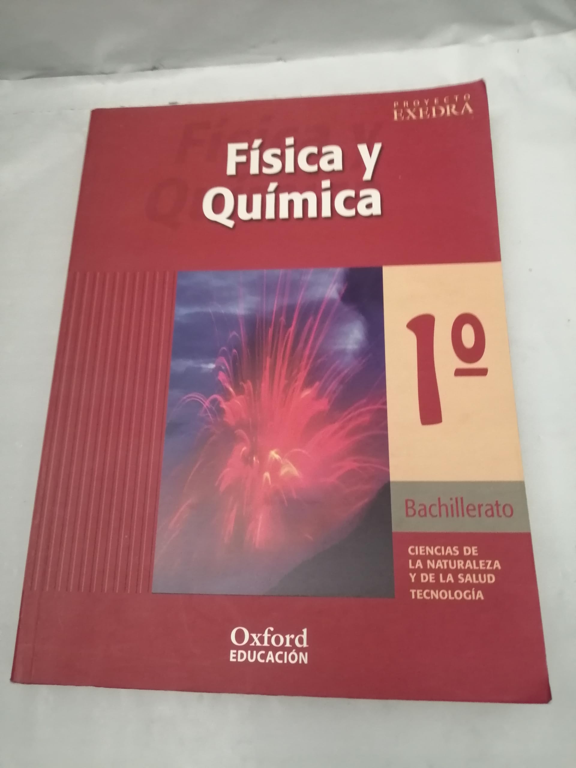 Física y Química 1º Bachillerato Exedra Libro del Alumno book