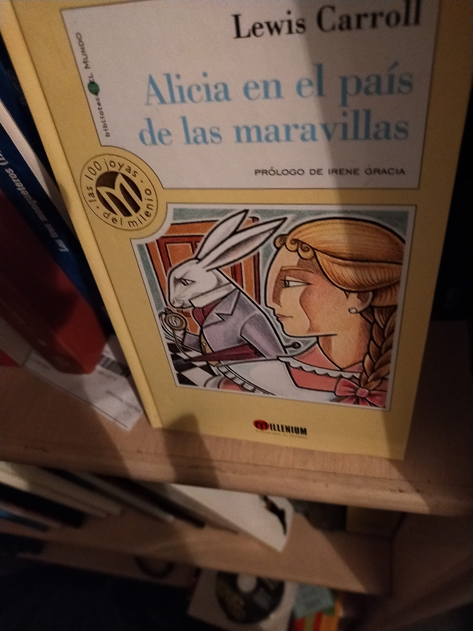 Alicia En El Pais De Las Maravillas / Alice's Adventures in Wonderland book