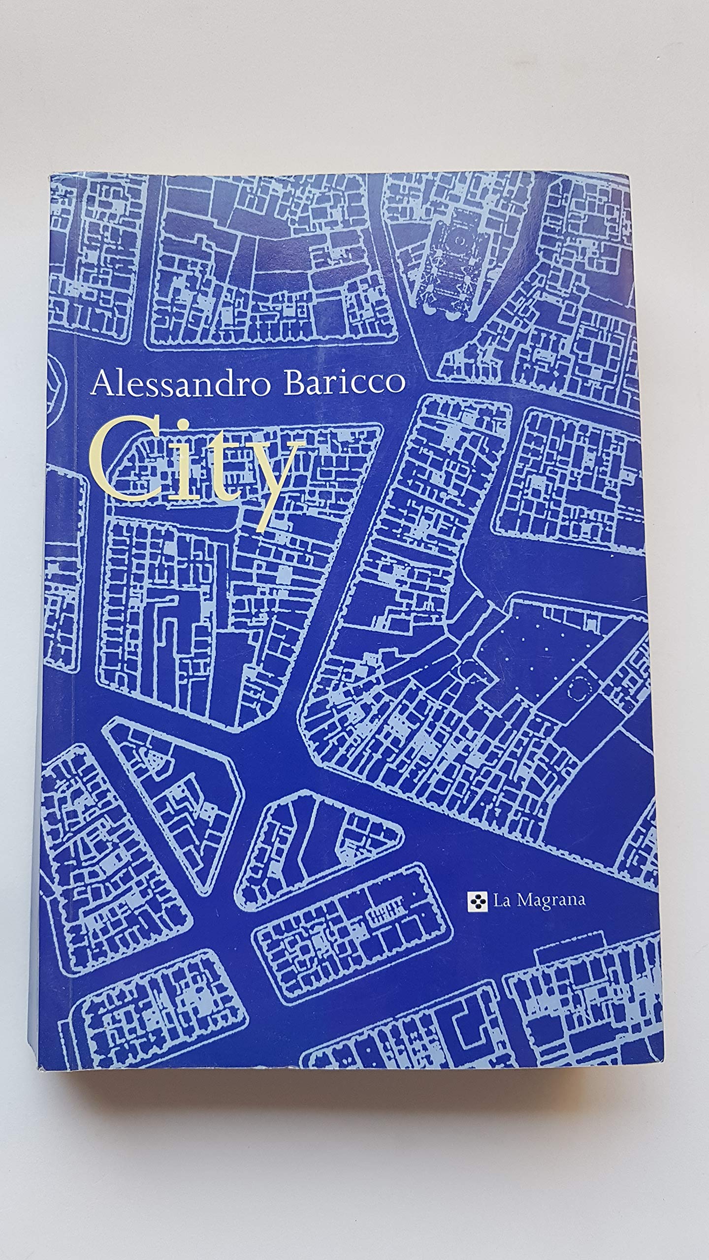 City (OTROS LA MAGRANA, Band 0) Contemporary literature