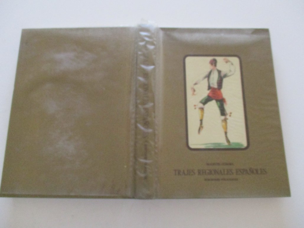 Product Image: Trajes Regionales Españoles
