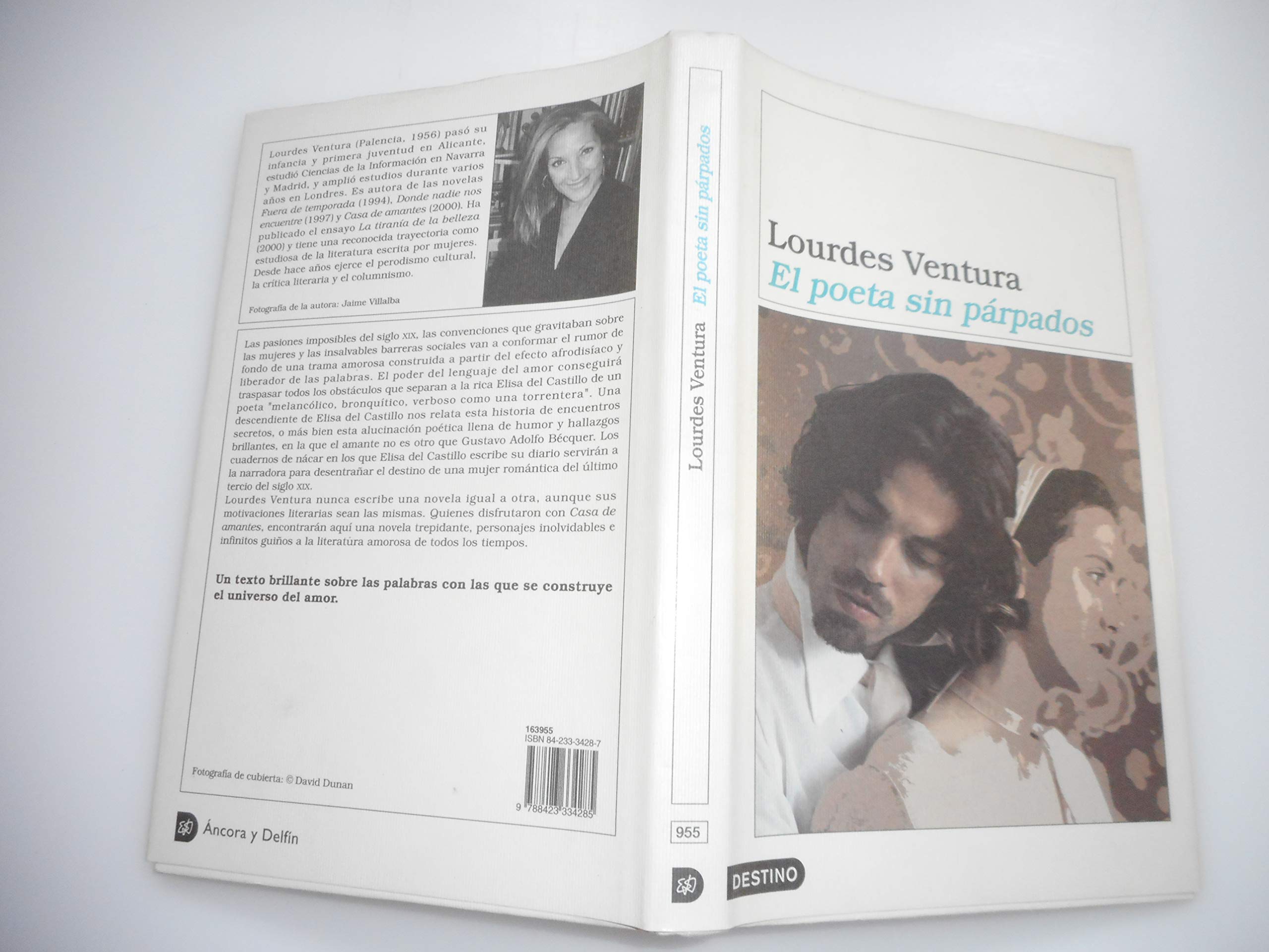 El Poeta Sin Parpados book