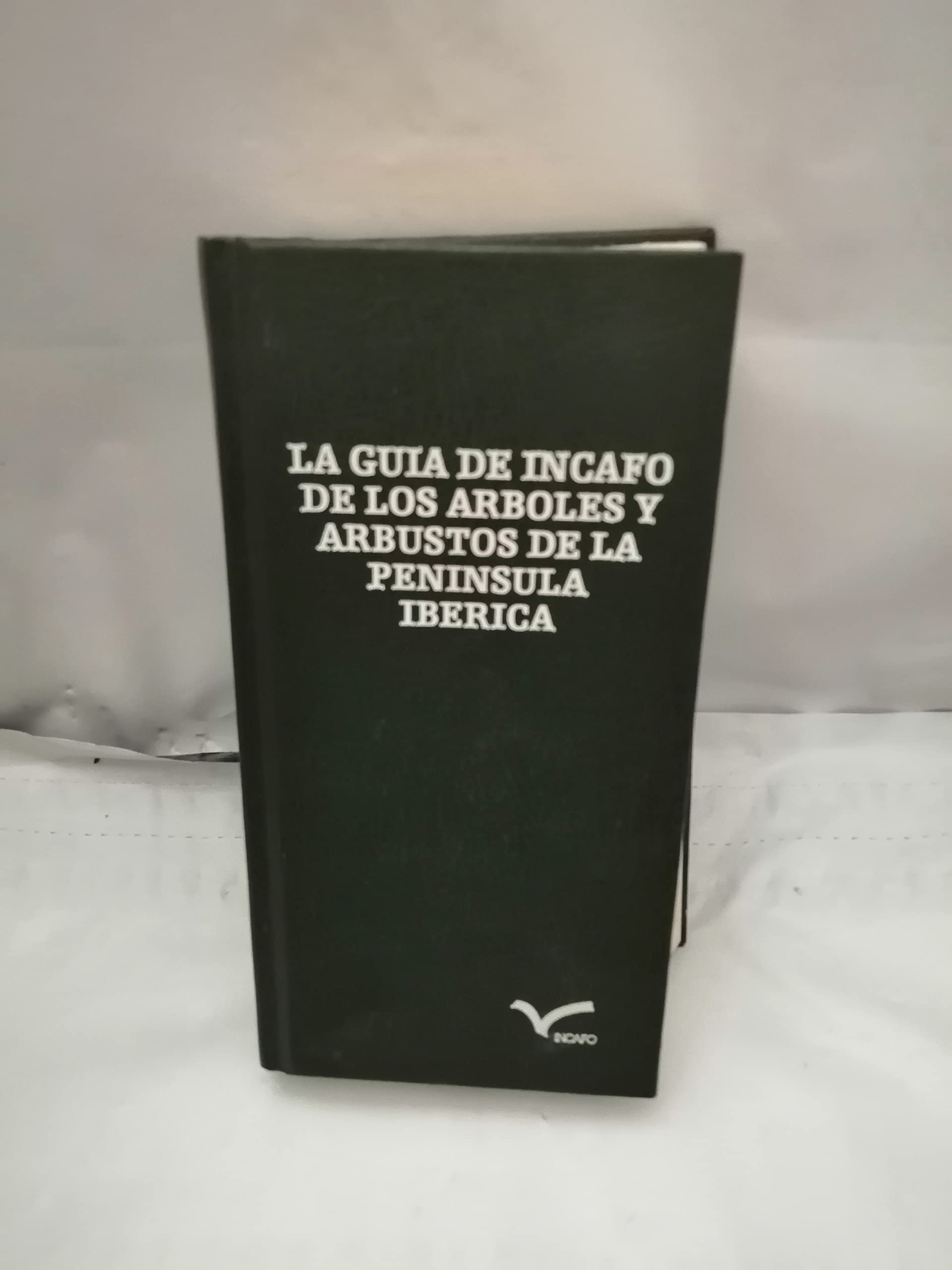 Guia de incafo de arboles yarbustos de la peninsula iberica book