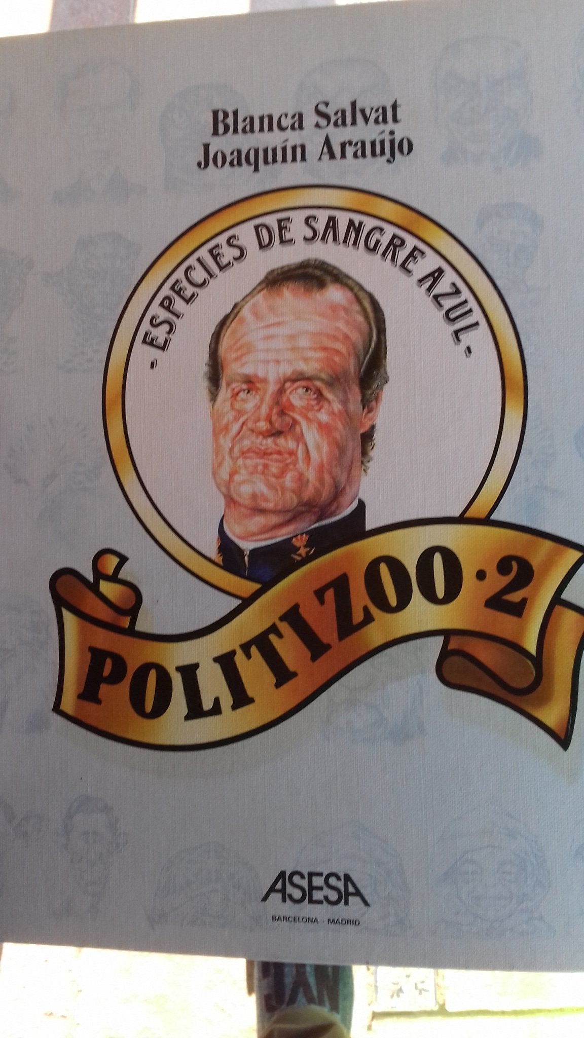Politizoo, especies de sangre azul Books