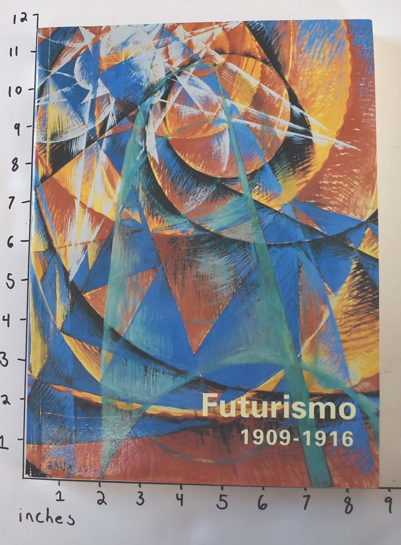 El futurismo, 1909-1916 book