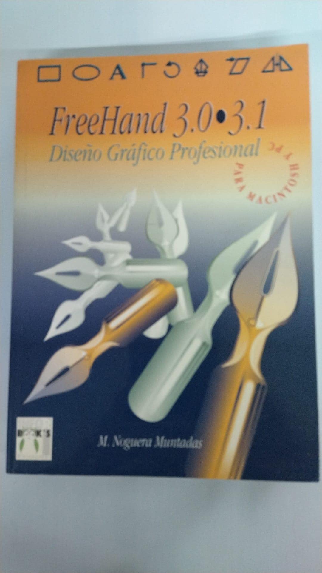 Freehand 3.0-3.1 : diseño grafico profesional book