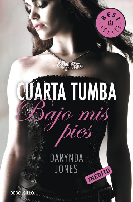 Charley Davidson 4. Cuarta tumba bajo mis pies Social Sciences