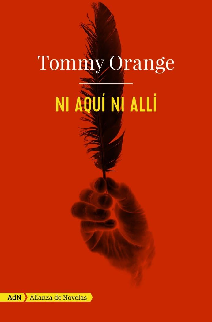 Ni aquí ni allí / There, There book