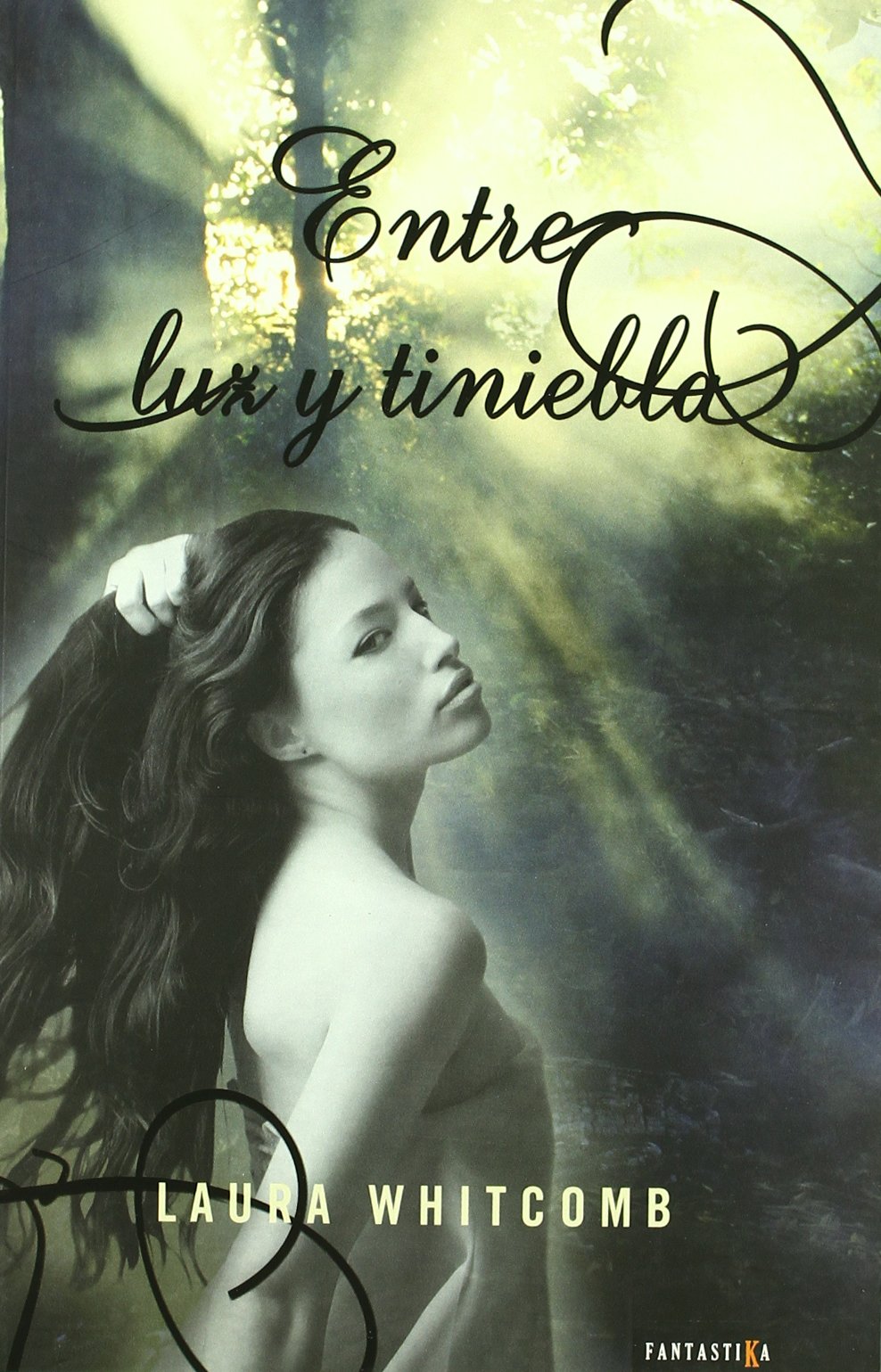 Entre luz y tiniebla book