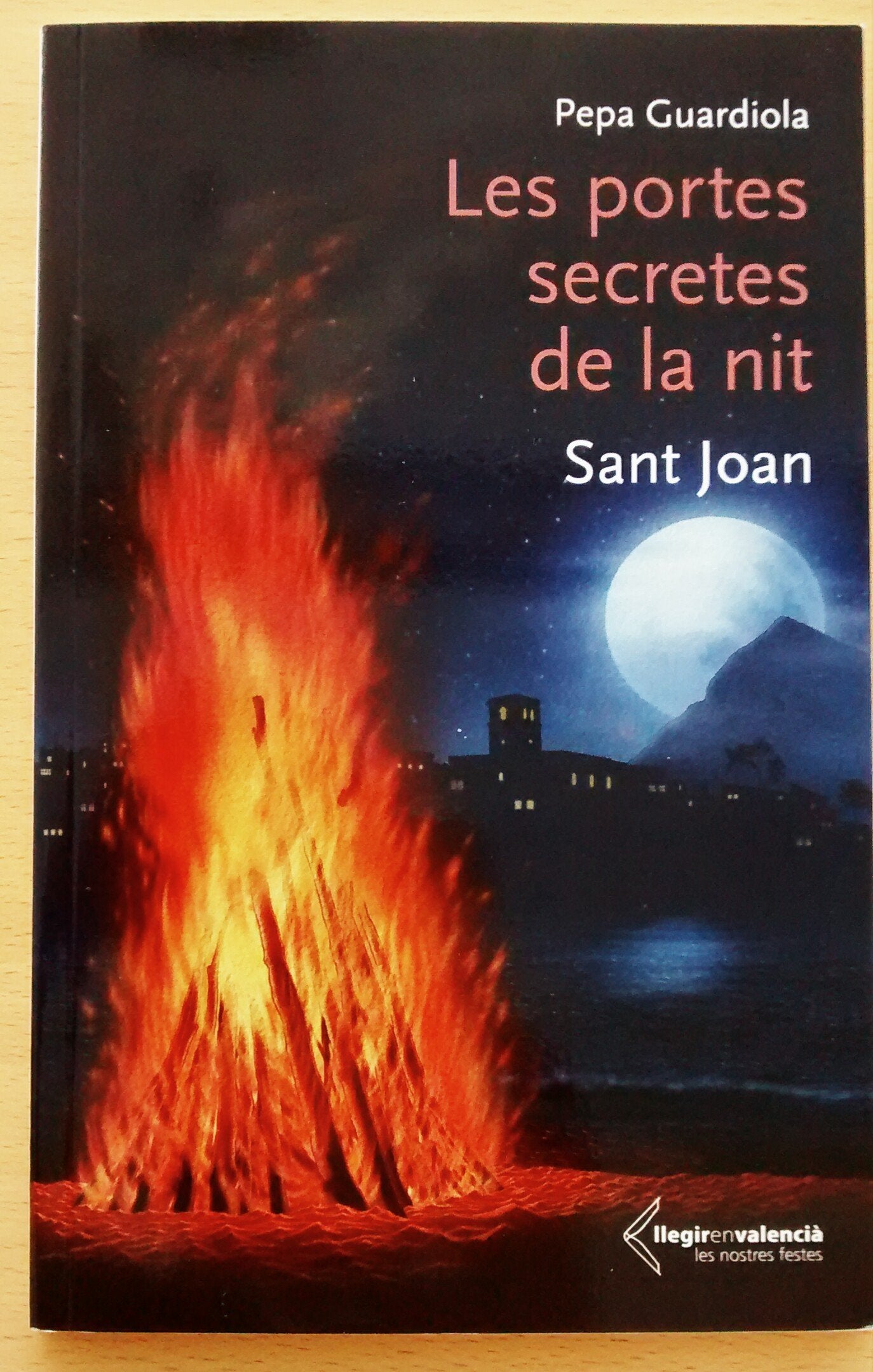 Les portes secretes de la nit book