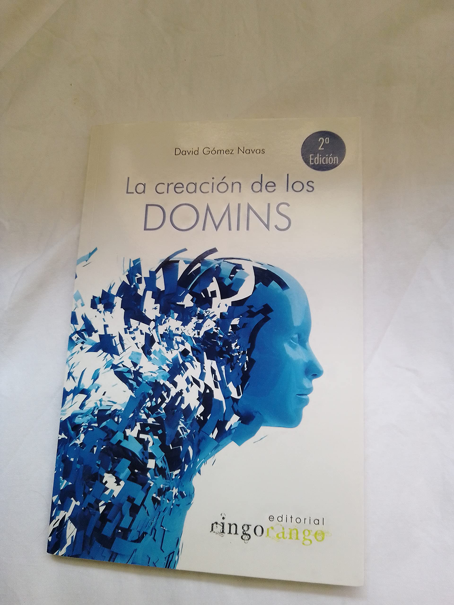 La creación de los Domins Books