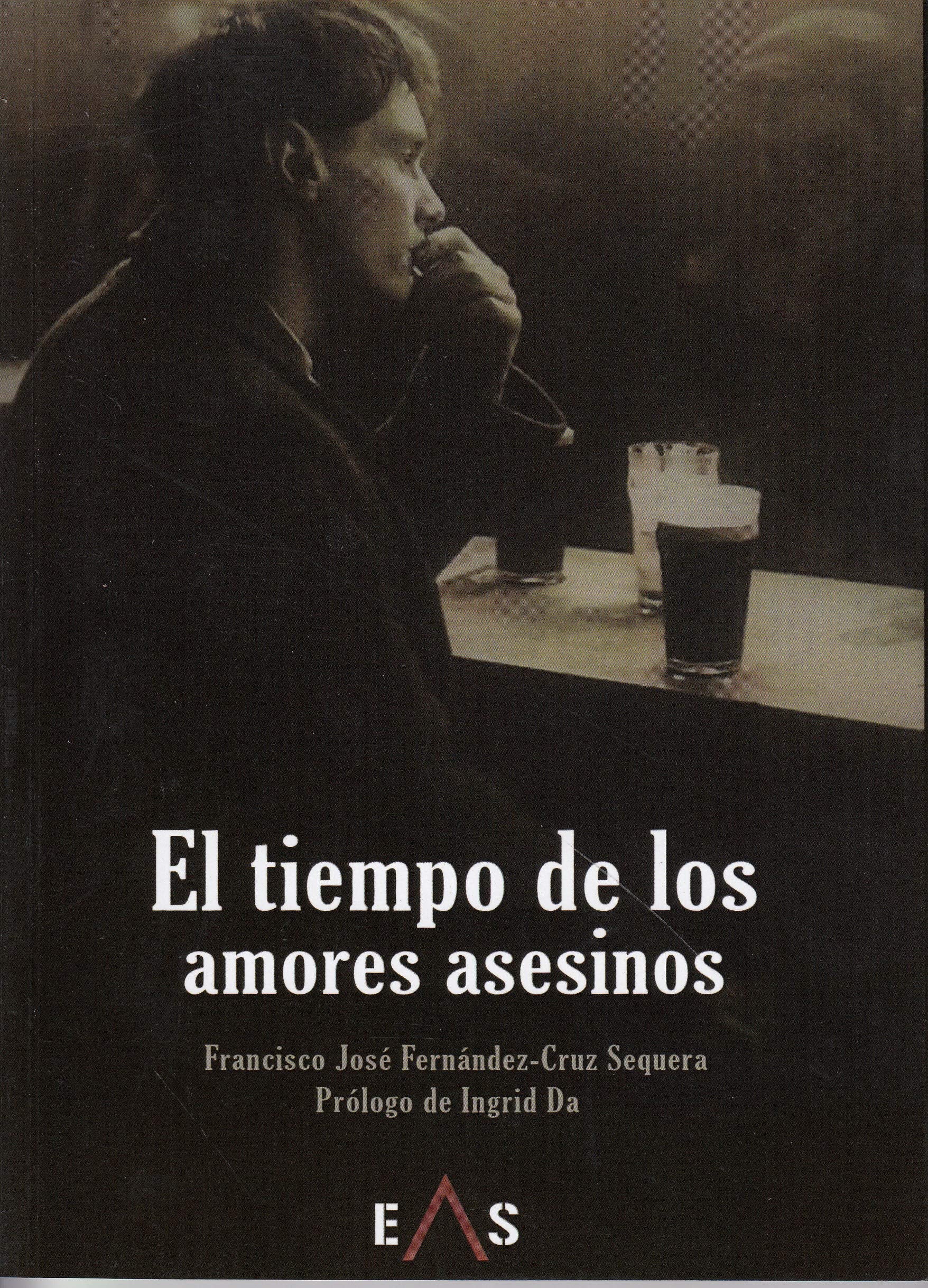 El tiempo de los amores asesinos book