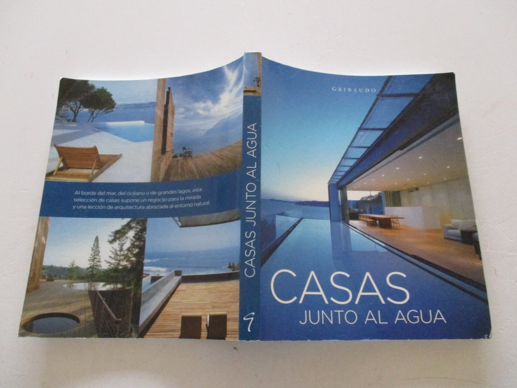 Casas junto al agua book