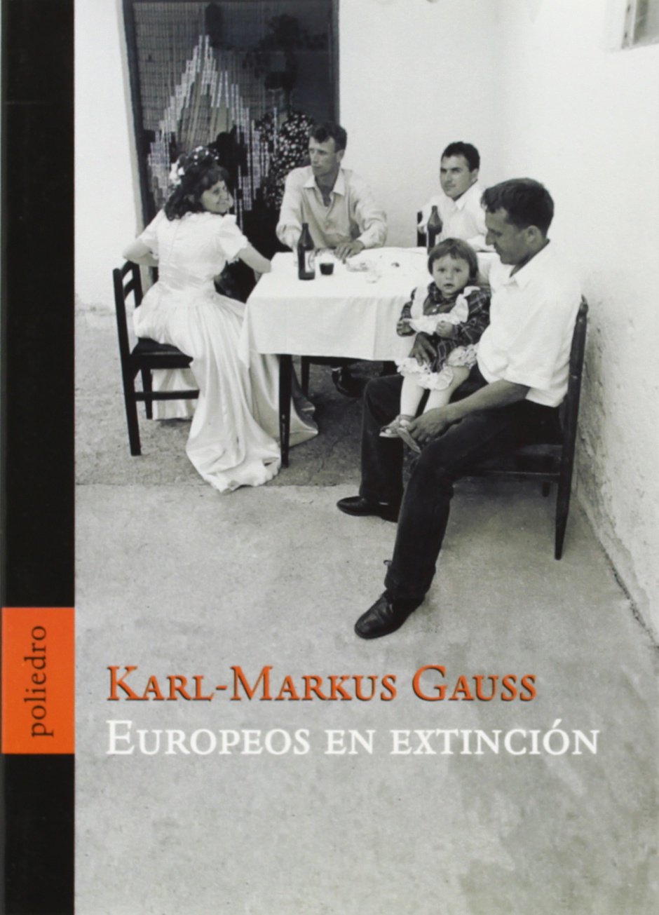 Europeos en extinción Social Sciences