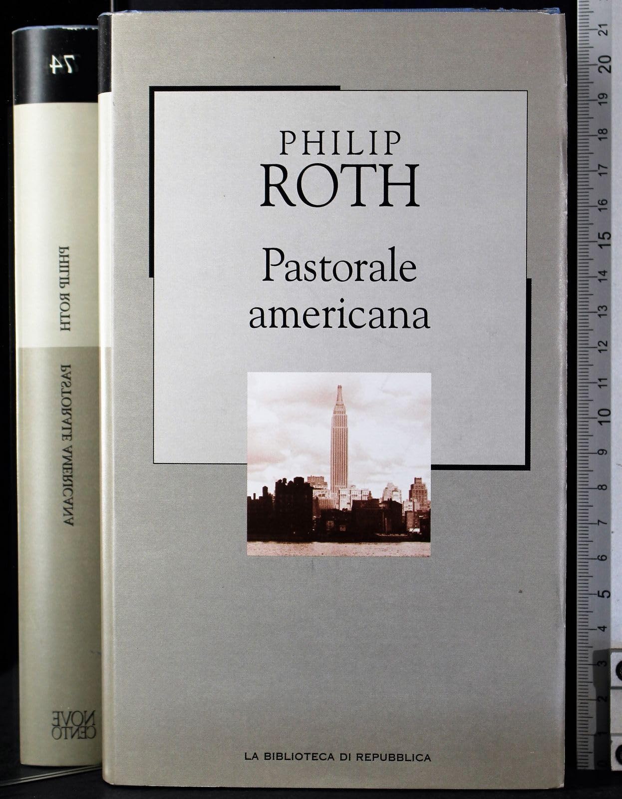 Pastorale Americana (La Biblioteca di Repubblica) book