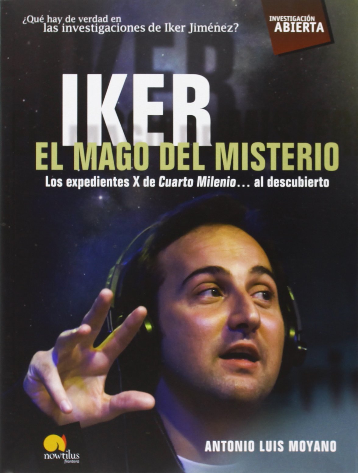 Moyano Jiménez, A: Iker, el mago del misterio book