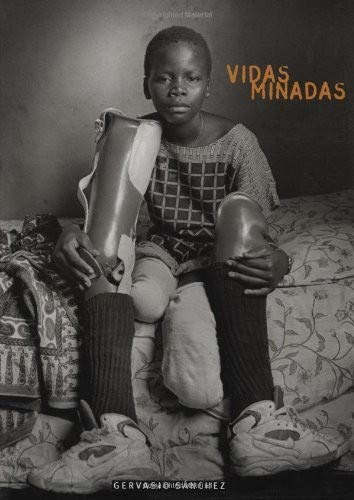 Vidas minadas, diez años = Mined lives, ten years book