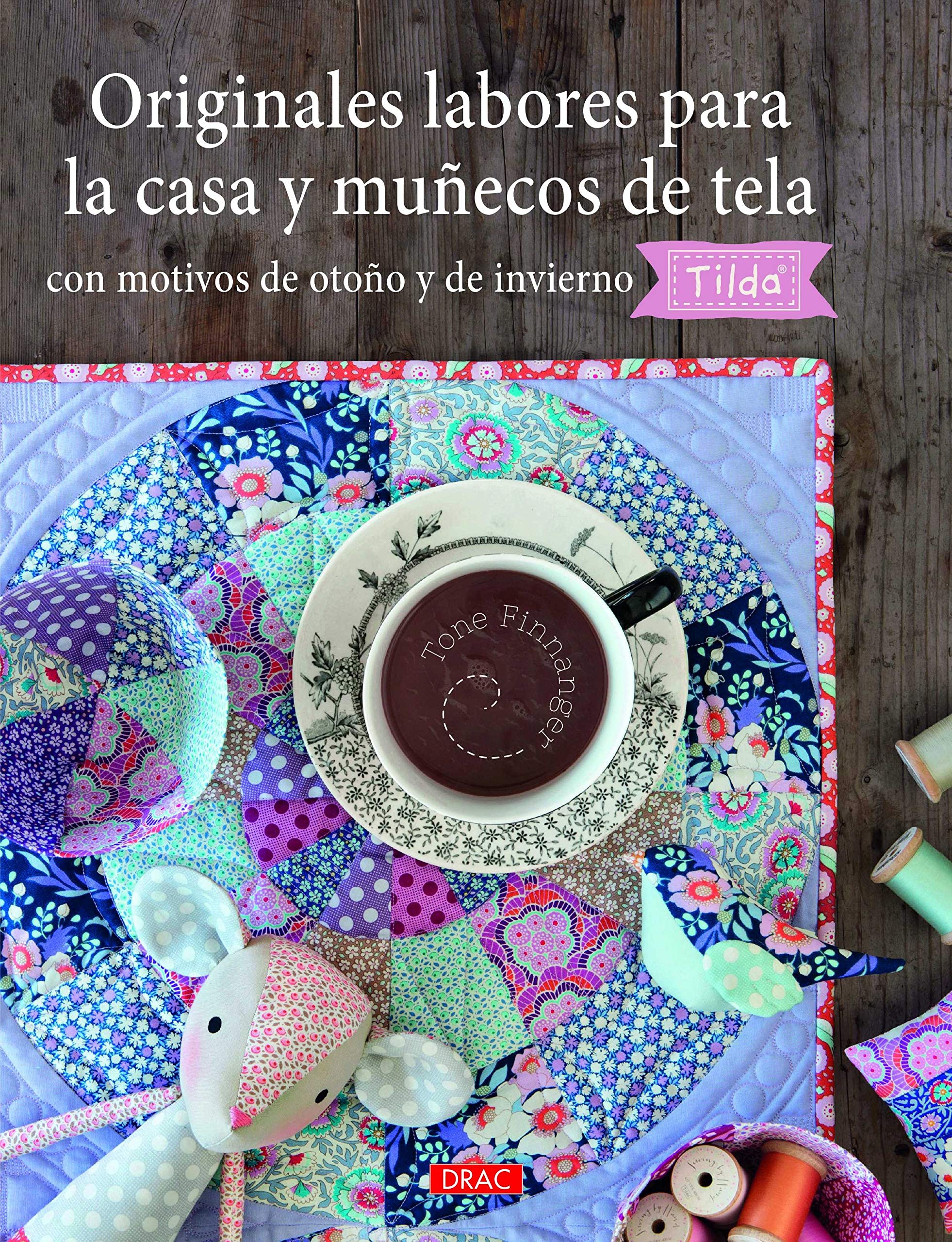 Originales labores para la casa y muñecos de tela con motivos de otoño y de invierno Tilda Social Sciences