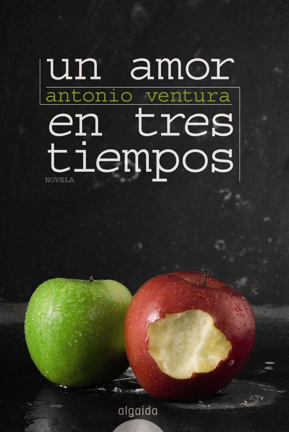 Un amor en tres tiempos Education