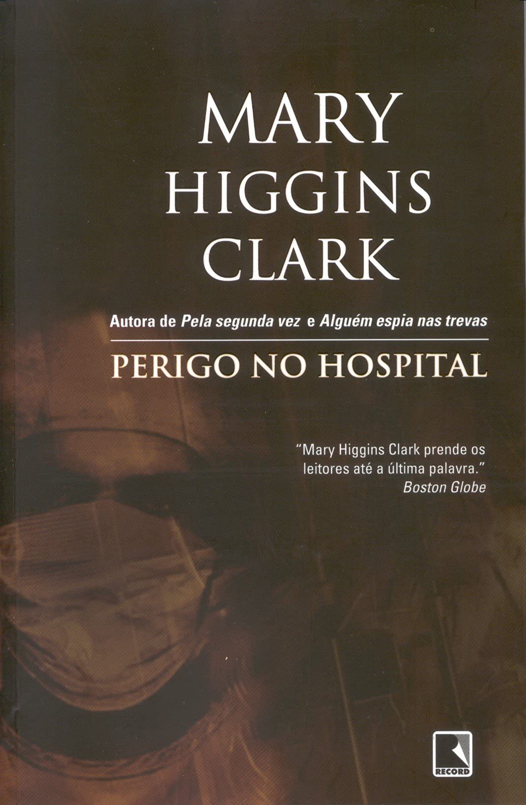Perigo No Hospital (Em Portuguese do Brasil) Books