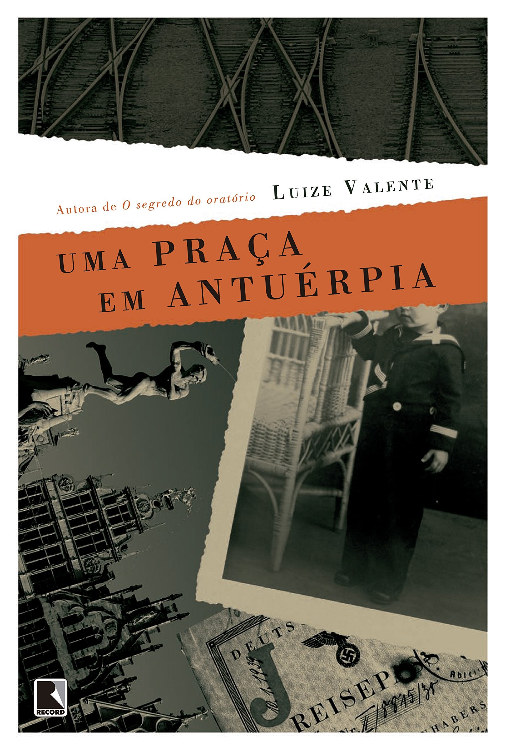 Uma Praça em Antuérpia (Em Portuguese do Brasil) Books