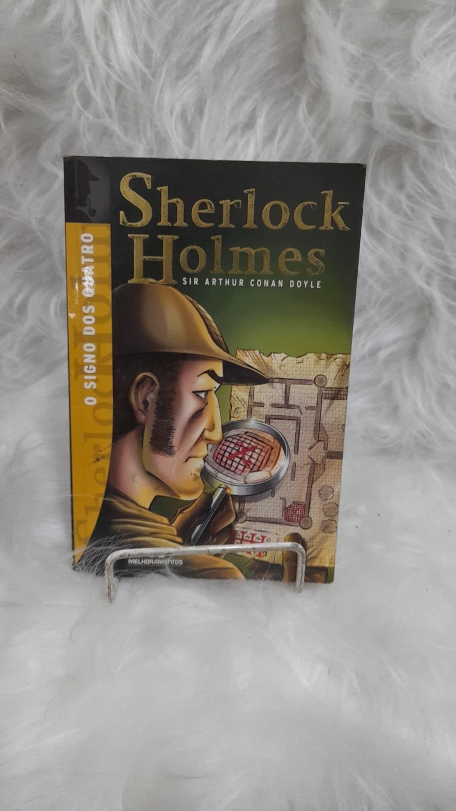 Sherlock Holmes. O Signo Dos Quatro (Em Portuguese do Brasil) book