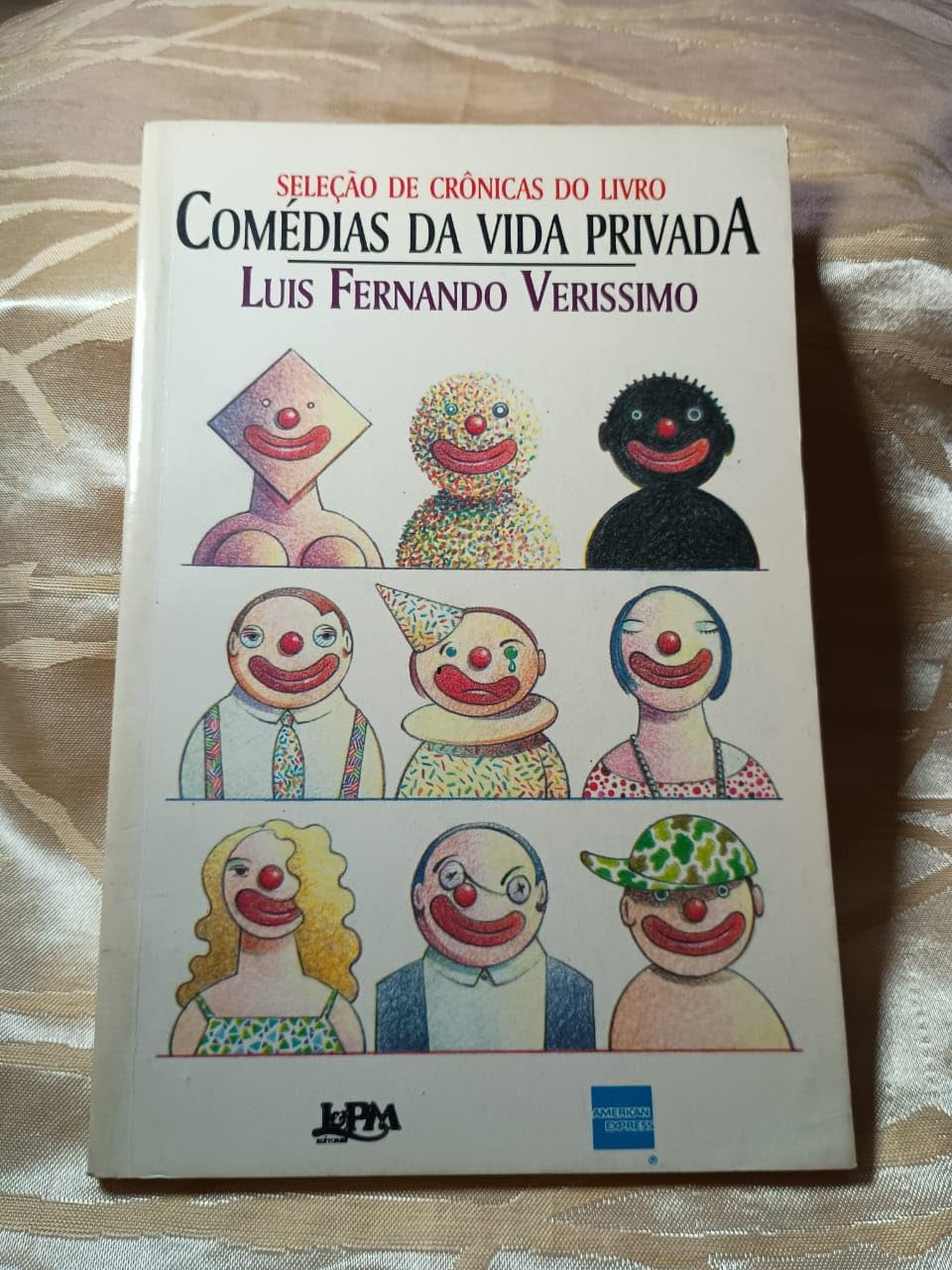 Comedias da vida privada: 101 cronicas escolhidas book