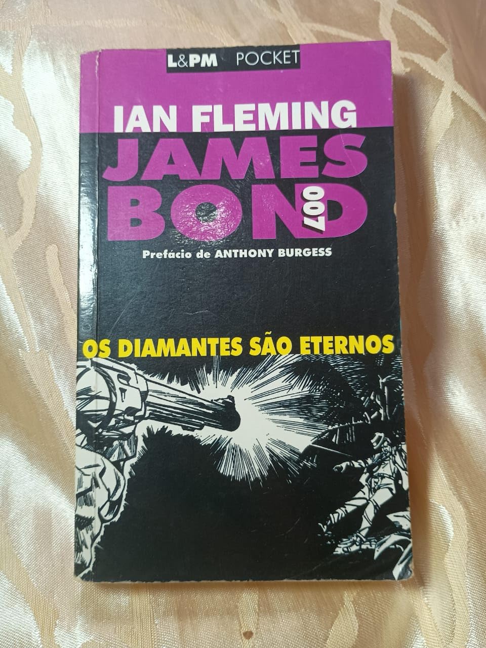 Os Diamantes São Eternos. James Bond 007 (Em Portuguese do Brasil) Books