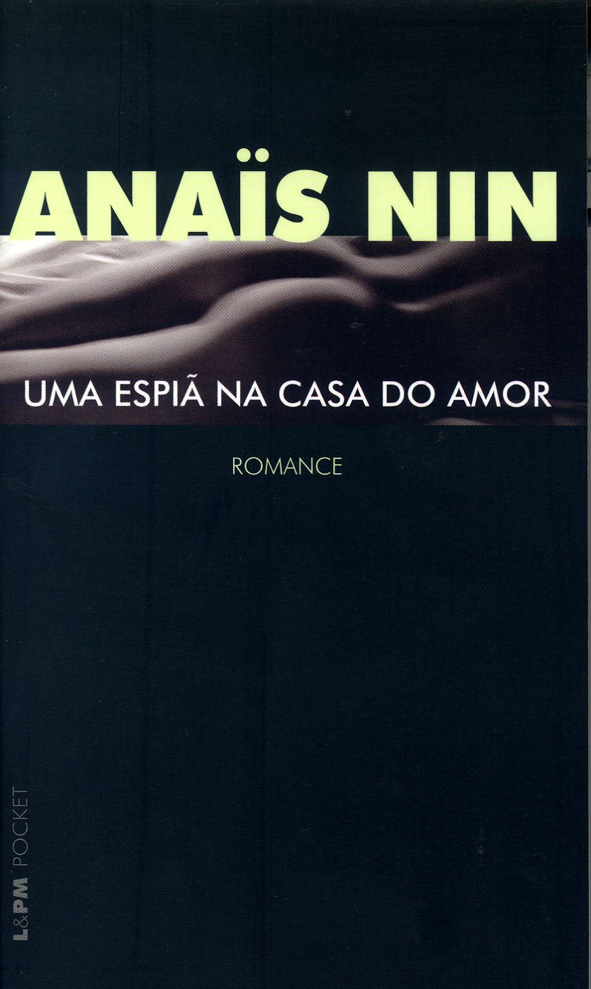 Uma Espiã na Casa do Amor - Coleção L&PM Pocket (Em Portuguese do Brasil) book