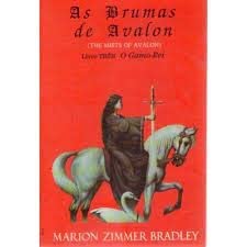 Brumas de Avalon. O Gamo Rei - Volume 3 (Em Portuguese do Brasil) book