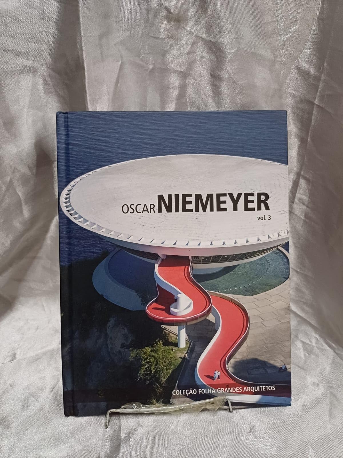 livro oscar niemeyer vol 3 grandes arquitetos book