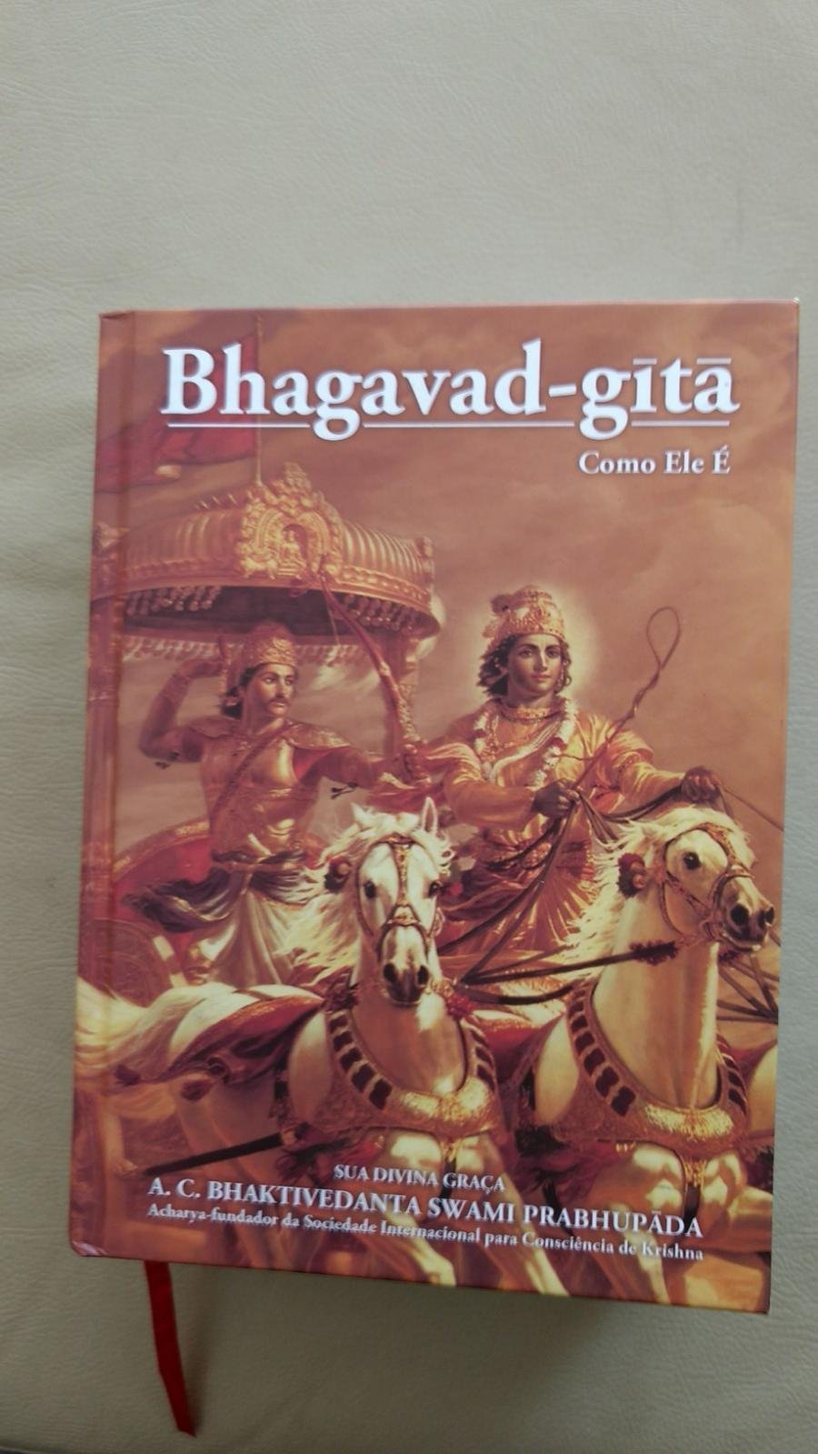 Bhagavad-Gita Como Ele E Religion & Esotericism