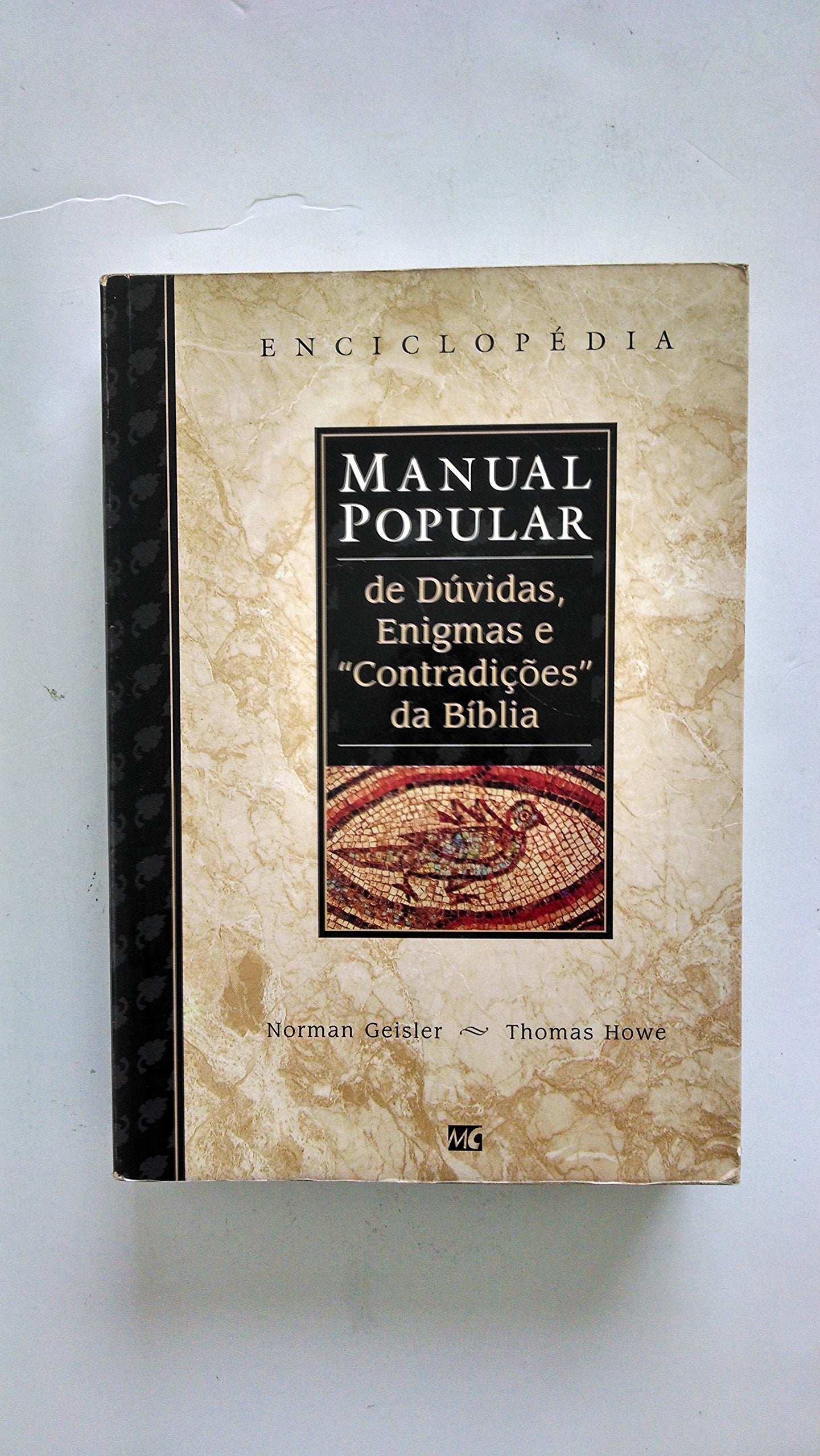 Manual Popular De Duvidas, Enigmas E Contradições Da Bíblia (Em Portuguese do Brasil) book