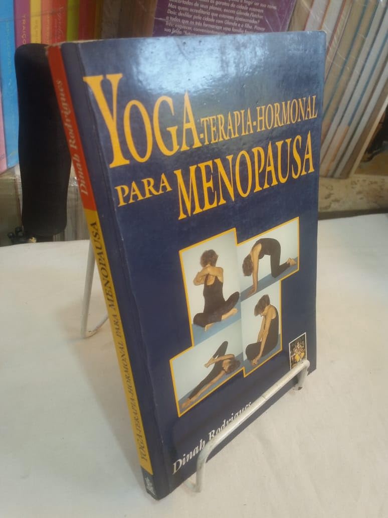 Yoga-Terapia-Hormonal Para Menopausa (Em Portuguese do Brasil) book