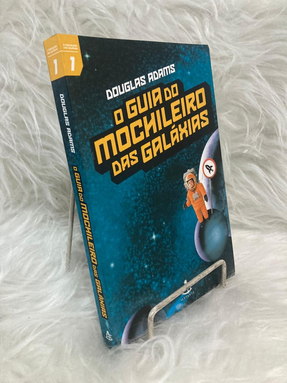 Guia do Mochileiro das Galáxias, O - Vol. 1 Books