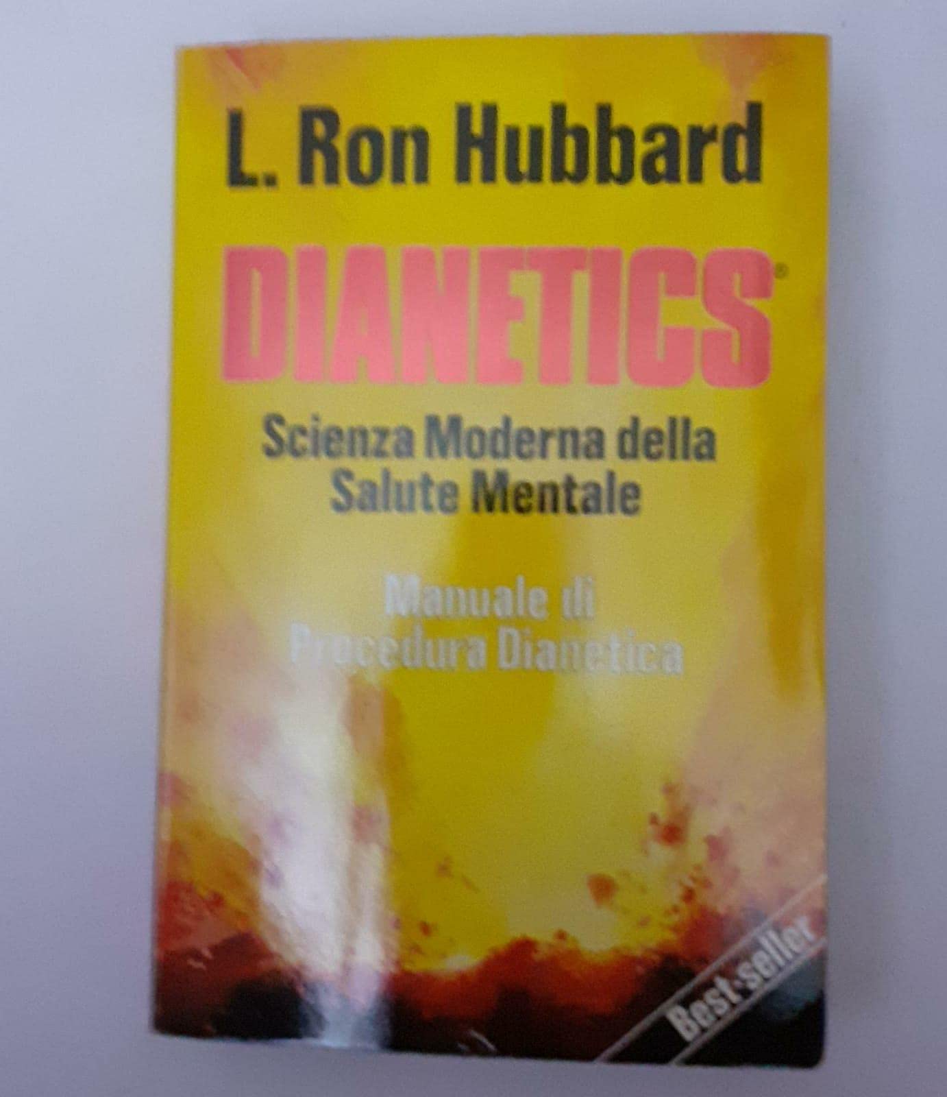 Dianetics. Scienza moderna della salute mentale. Manuale di procedura dianetica book