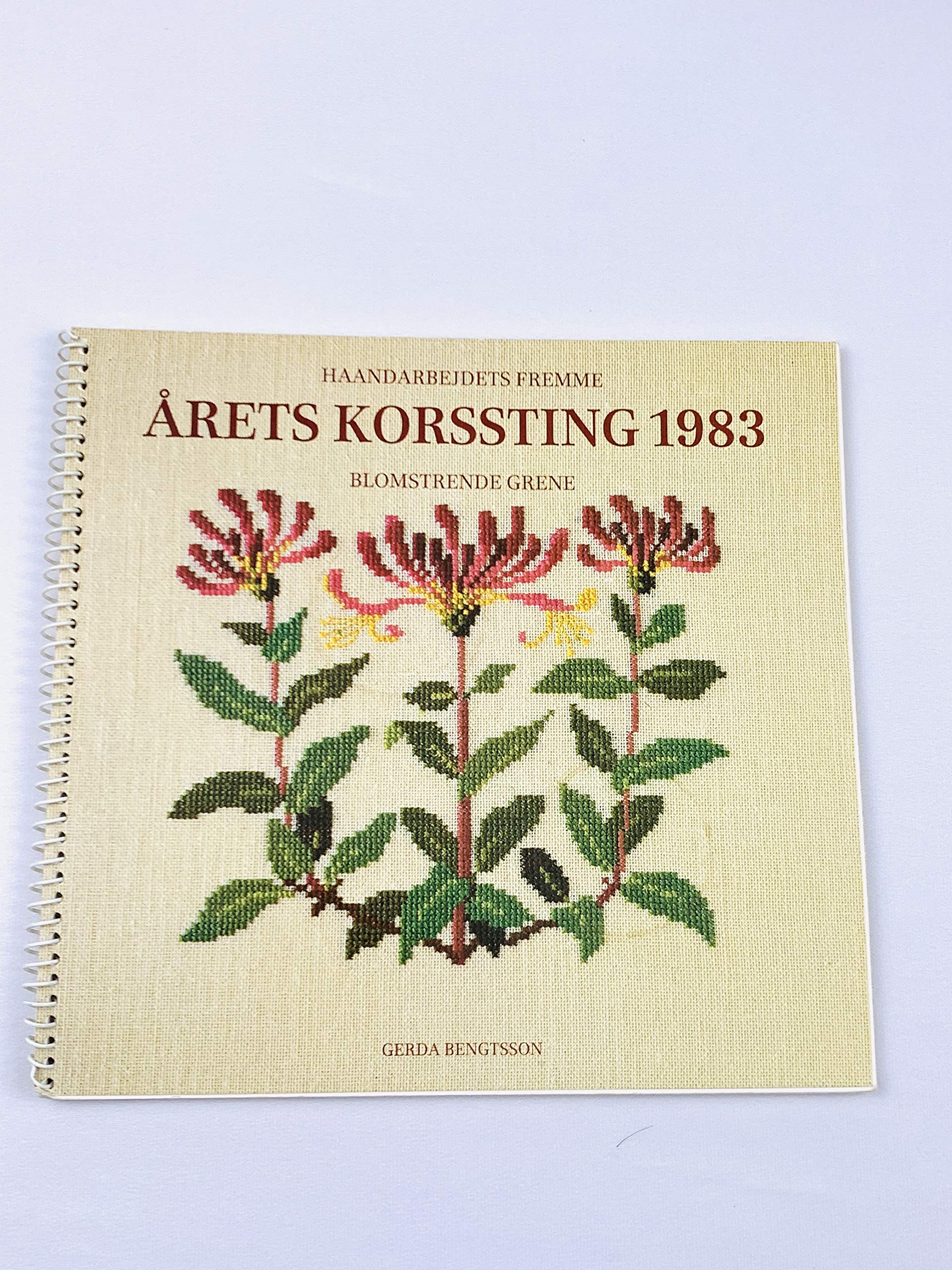Danish Cross Stitch Kreuzstich - årets korssting 1983 Books