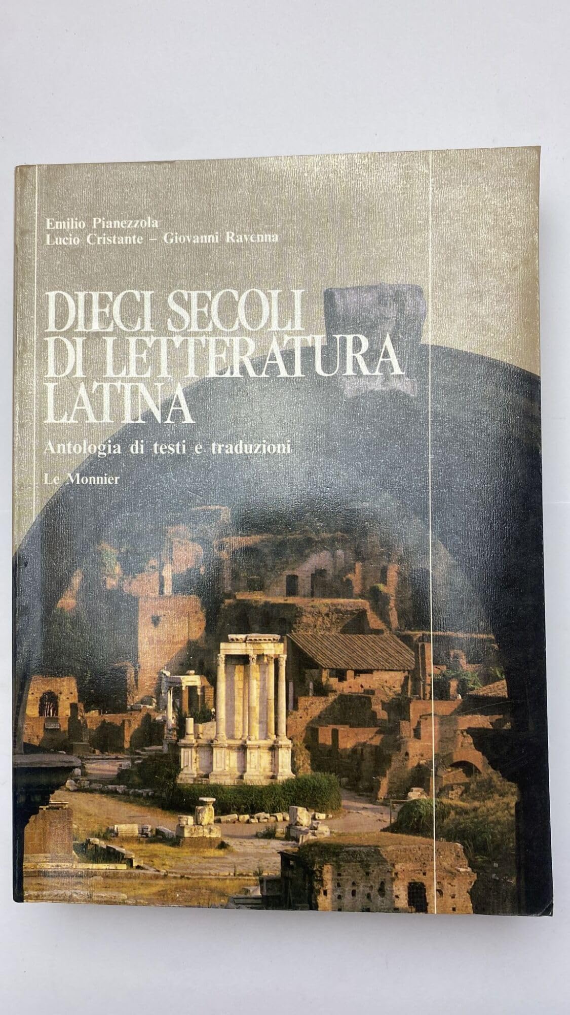 Dieci secoli di letteratura latina book