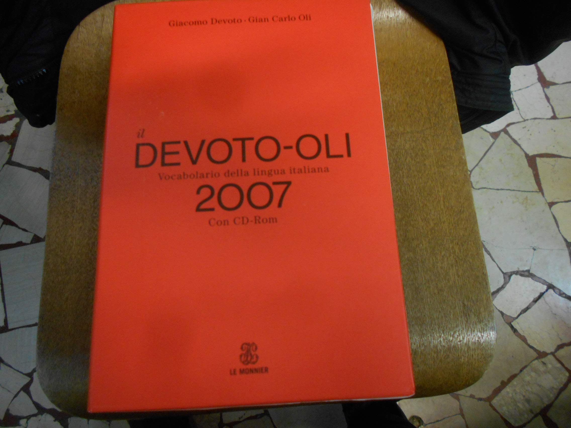 Dizionario della lingua italiana 2007. Con CD-ROM book