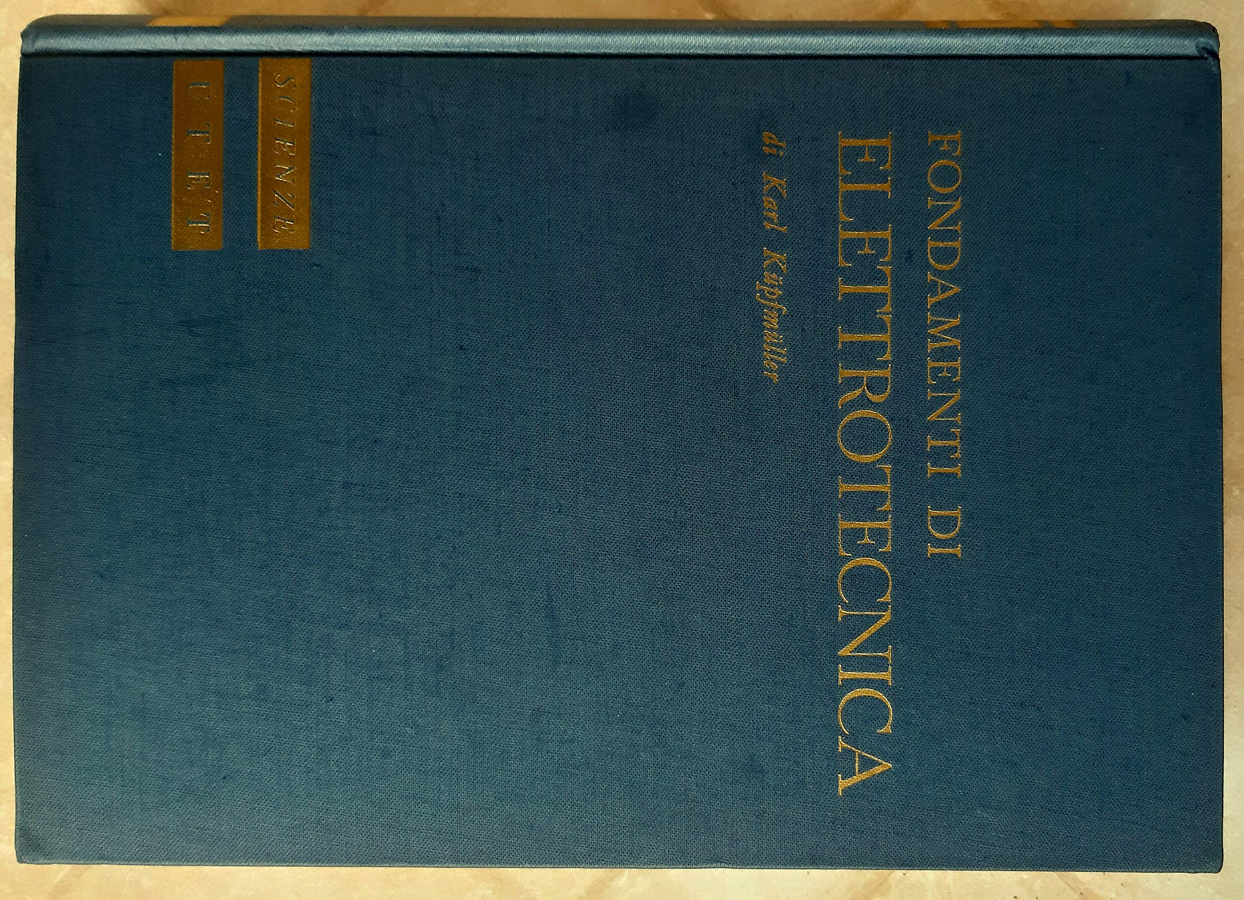 Fondamenti di elettrotecnica Books