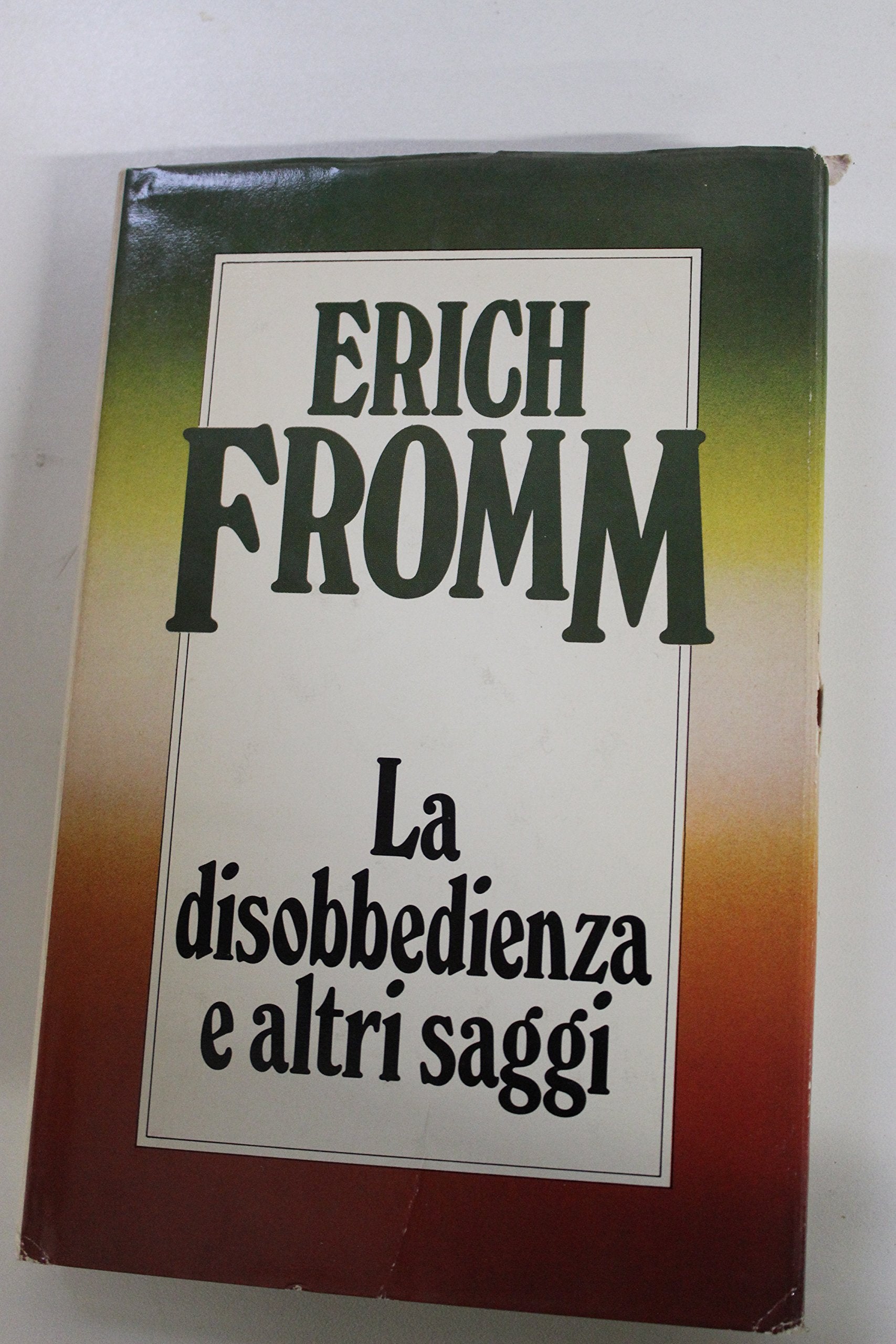 La disobbedienza e altri saggi (Oscar saggi, Band 122) Philosophy