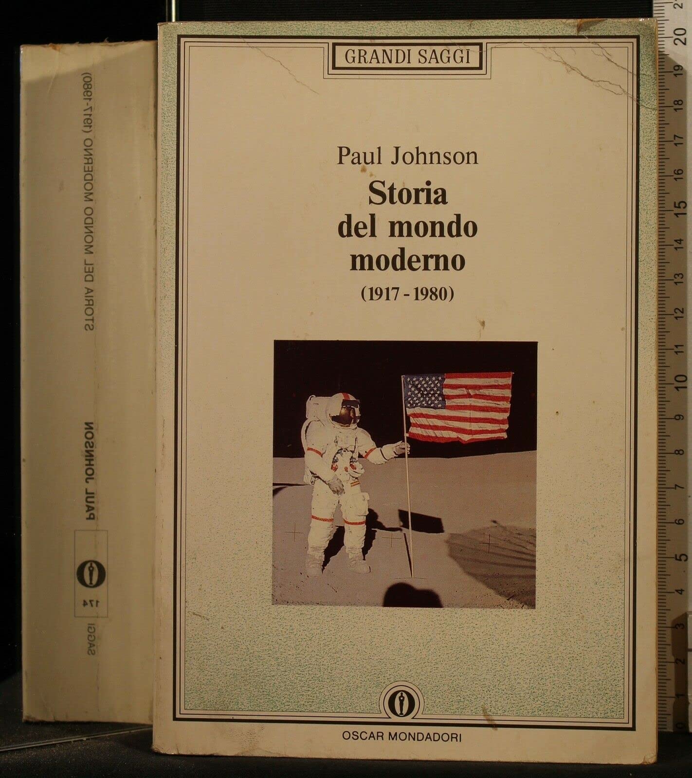 Storia del mondo moderno (1917-1980) book