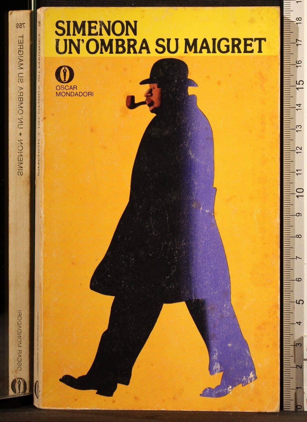 Un'ombra su Maigret (Oscar gialli, Band 205) Contemporary literature