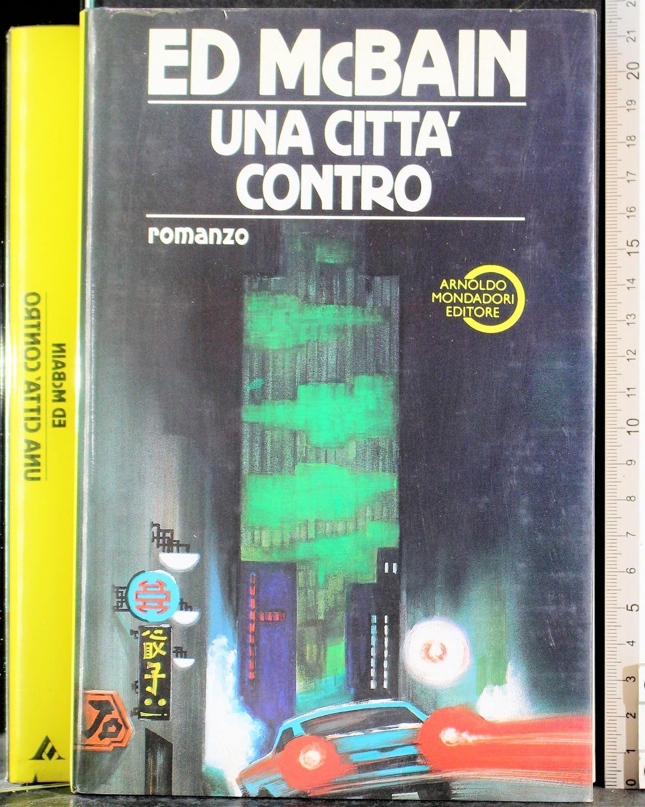 Una città contro book