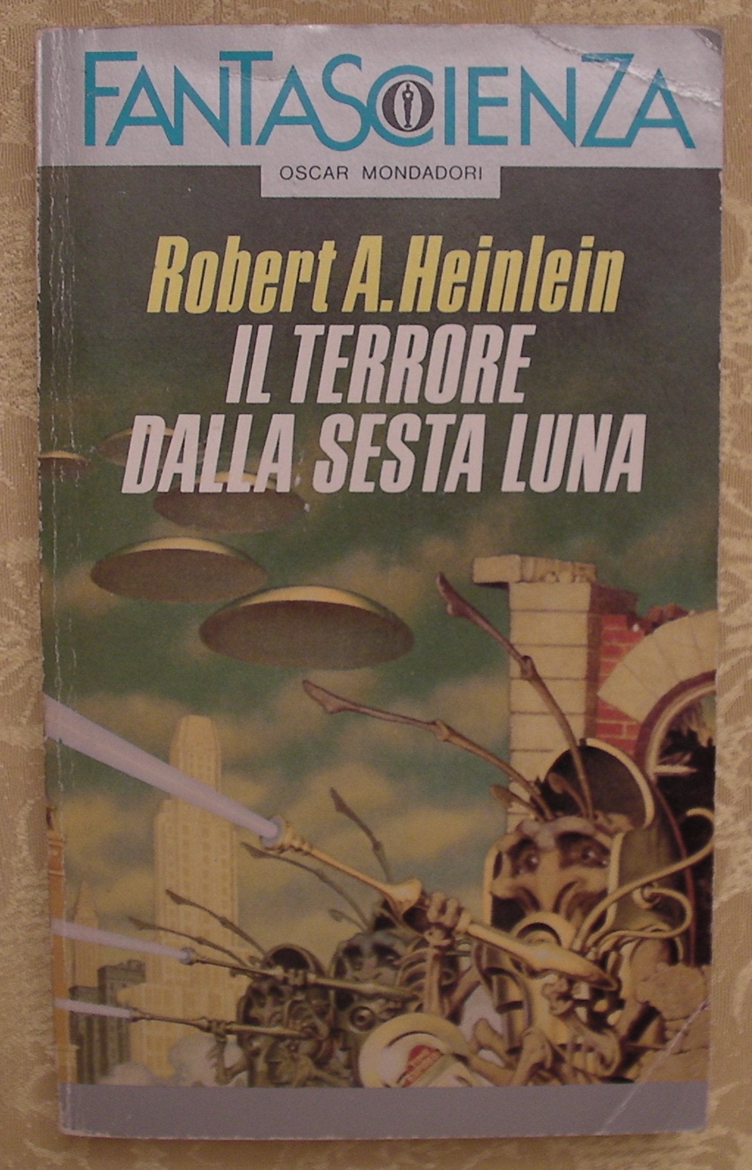 Il terrore della sesta luna (Oscar fantascienza, Band 91) Contemporary literature