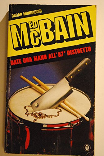 Date una mano all'87° distretto (Oscar gialli, Band 235) Contemporary literature