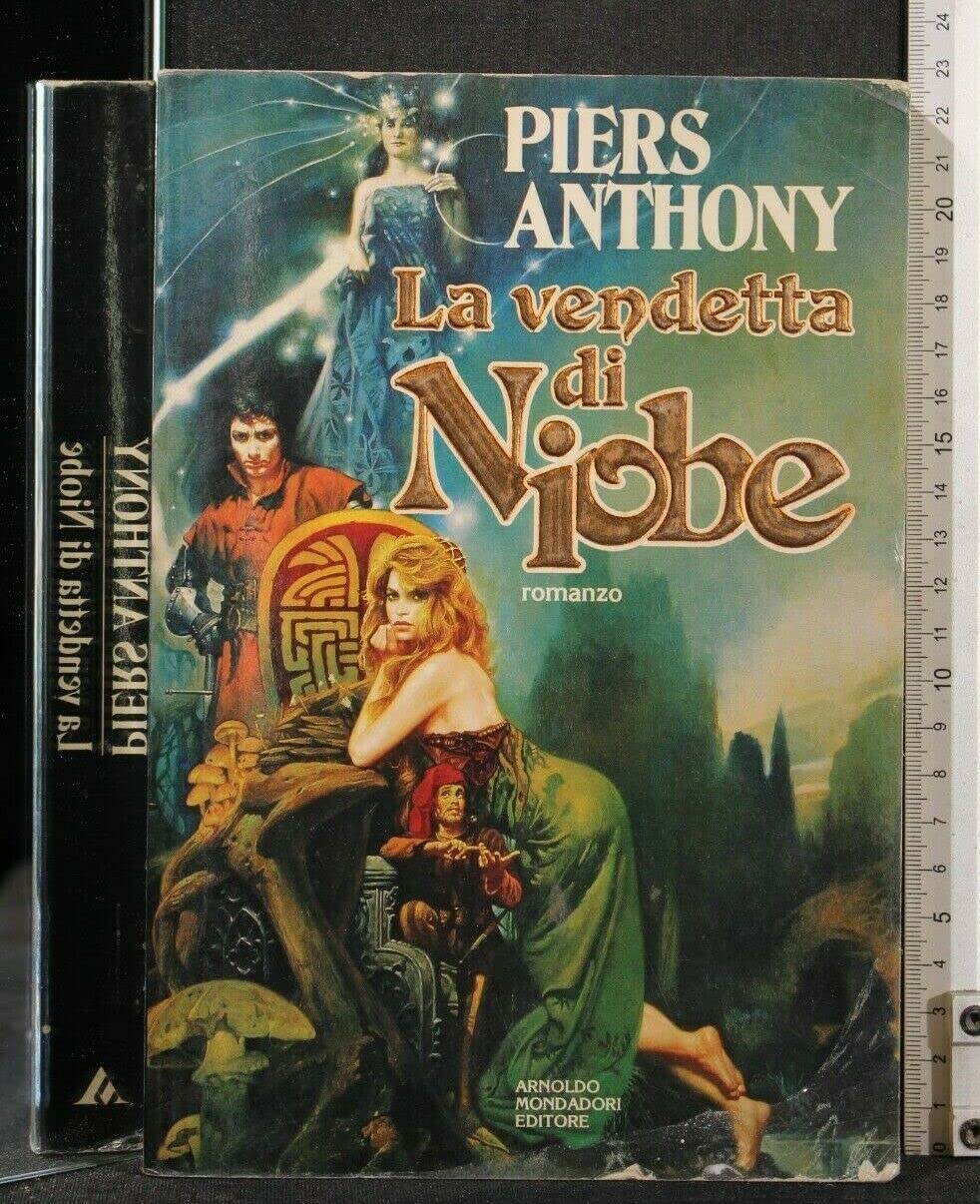La vendetta di Niobe (Biblioteca di Fantasy) Contemporary literature