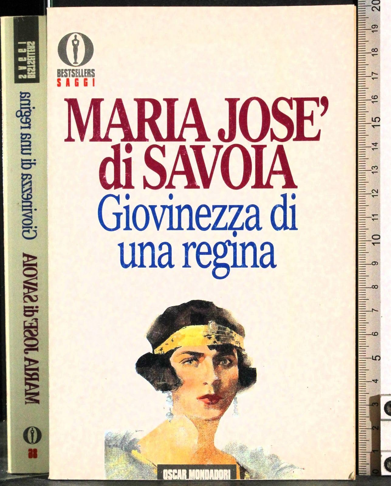 Giovinezza di una regina (Oscar bestsellers saggi, Band 86) Memories
