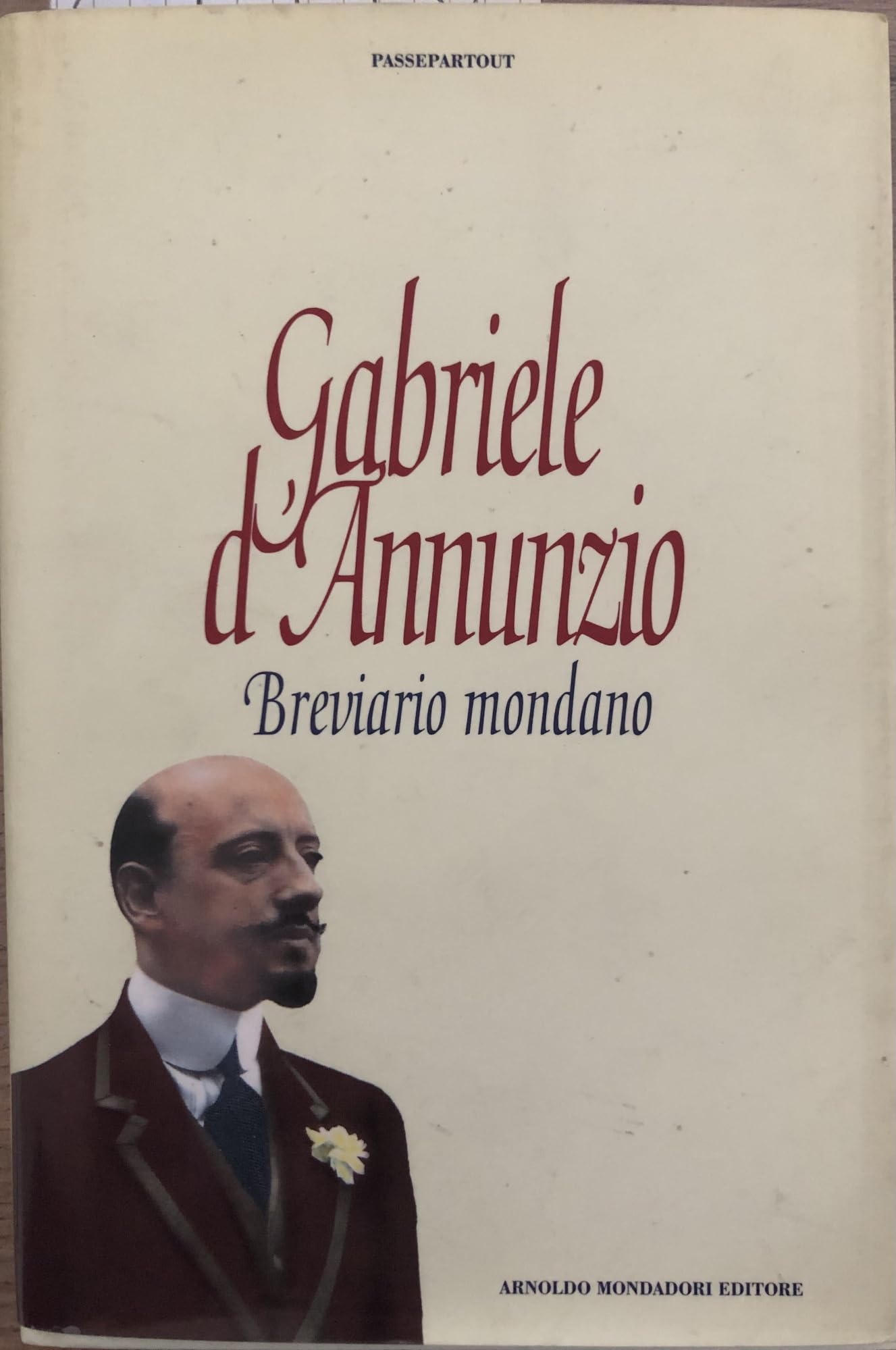 Breviario mondano (Passepartout) book